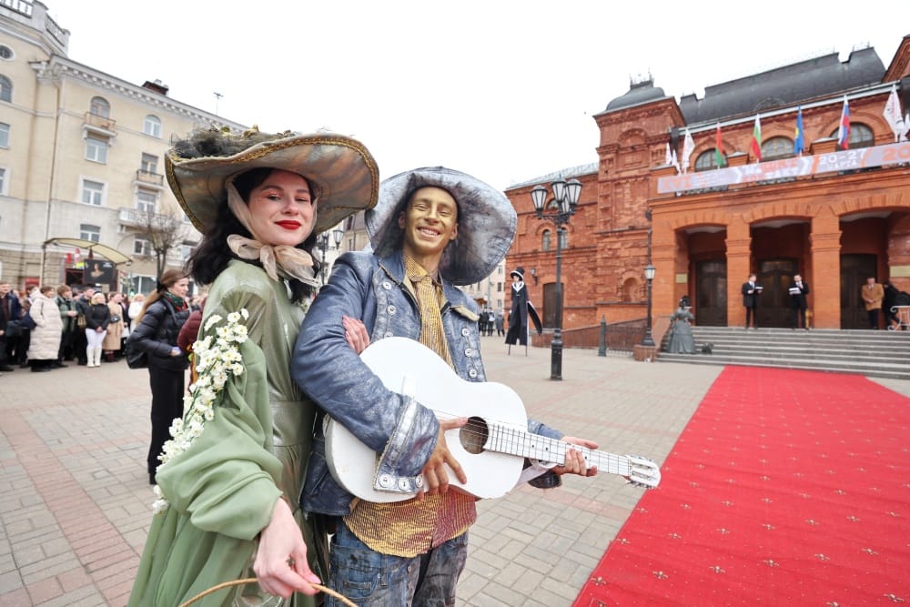 The 16th Youth Theater Forum "M.@rt.kontakt" has started in Mogilev - Rossiyskaya Gazeta