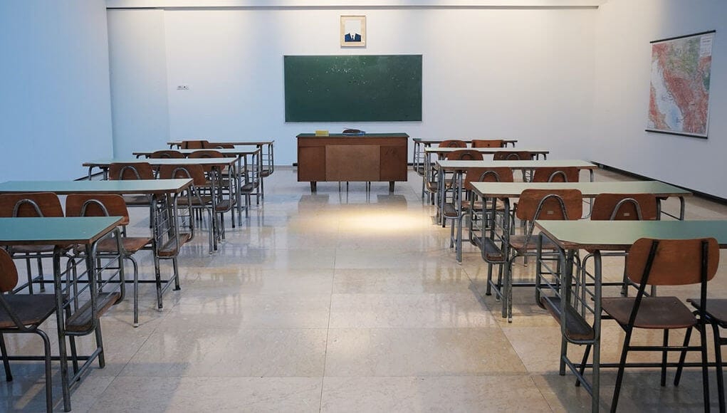 no school no fee in India