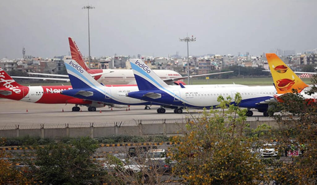 Indian states seek to postpone the resumption of flights after an increase in Corona cases