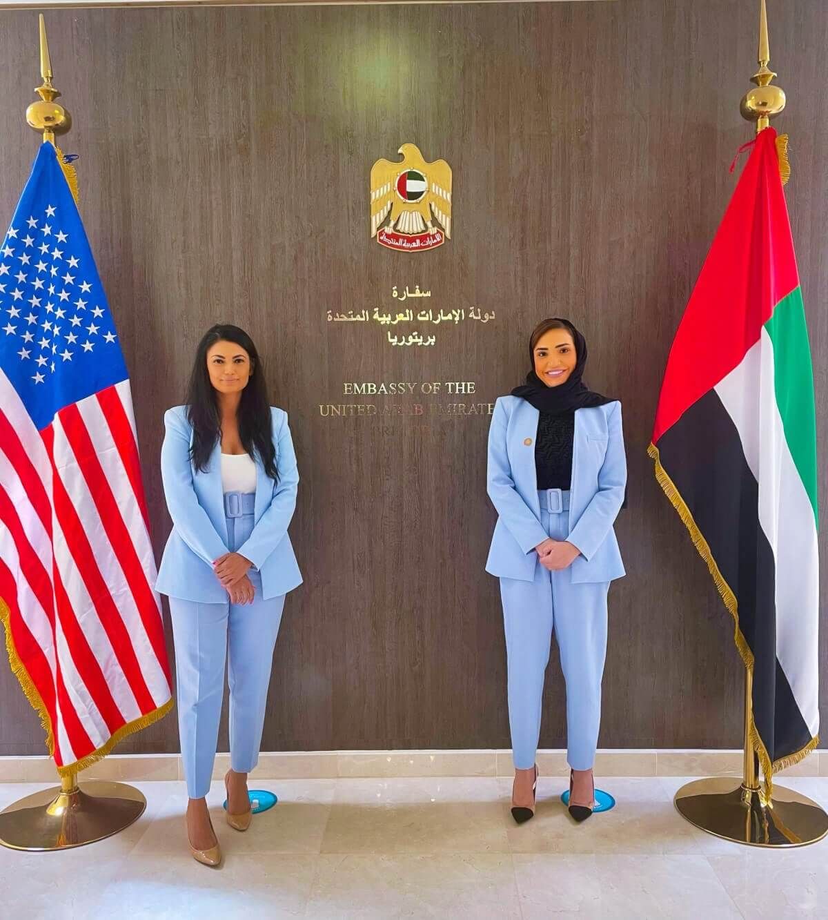 MANNA-DABHOLKAR-UAE-ROYAL-OFFICE-DUBAI-fatime-al-suwaidi
