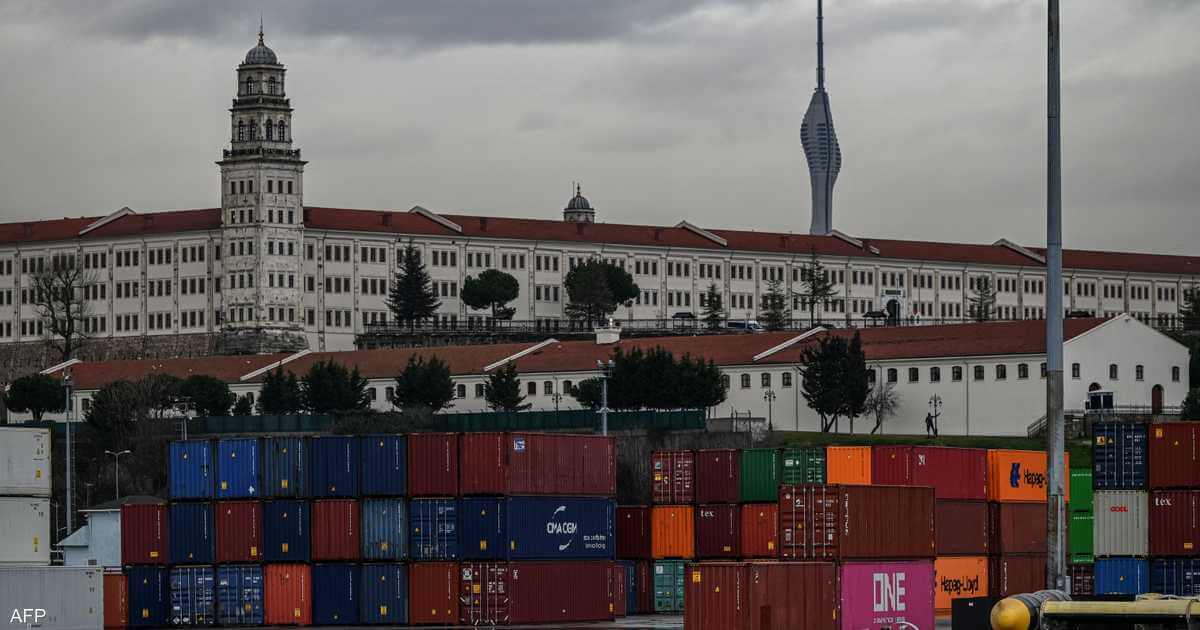 A slight decline in Turkish exports in 4 months