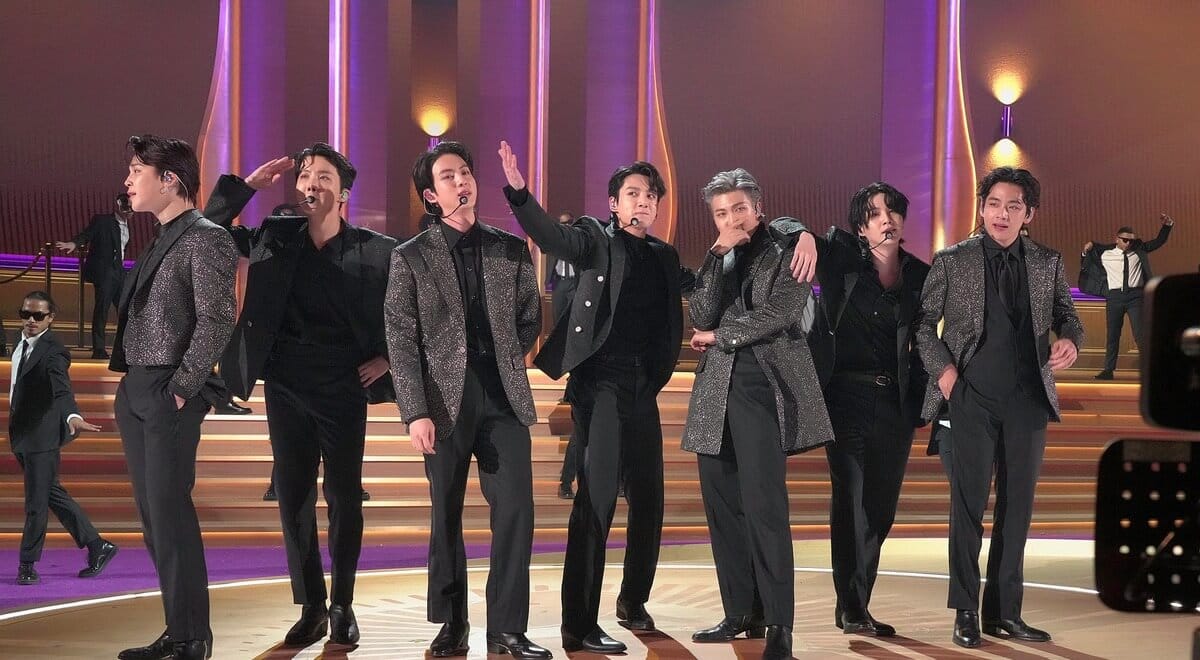 “One member will leave the group”: BTS management announced line-up changes