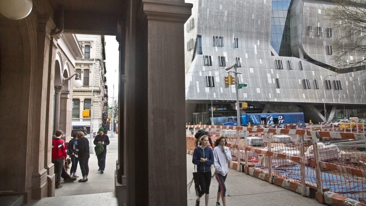 CooperUnion's decision to postpone exhibition of school of Russian
