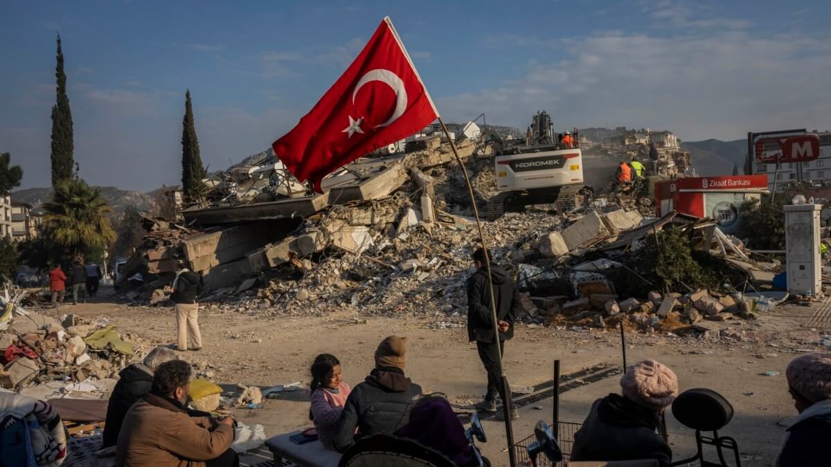 German rescuers have stopped working in Turkey due to security concerns German rescuers have stopped working in Turkey due to security concerns