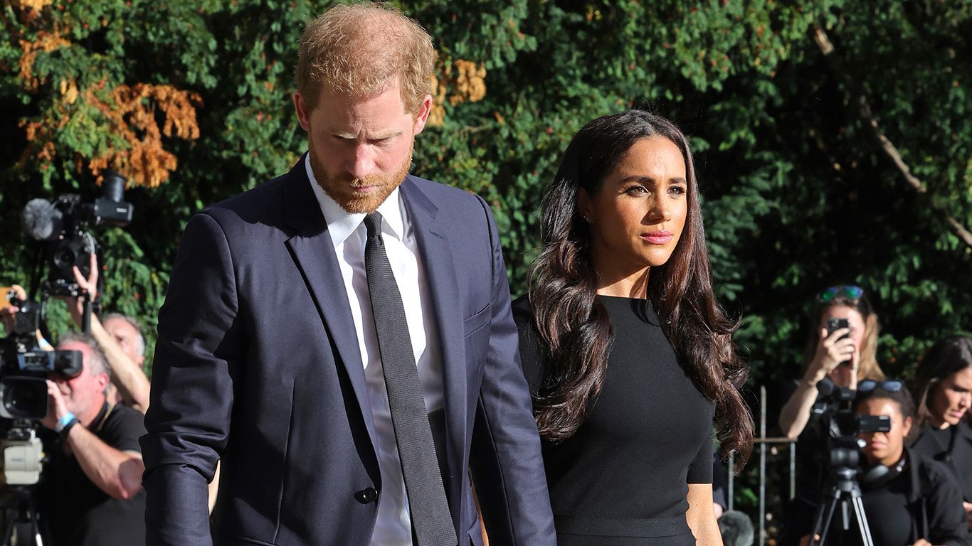 Daily Mail Meghan Markle disappointed with Prince Harry's low