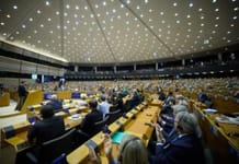 Former EU Commission chief Juncker doesn't believe Ukraine will join EU soon

