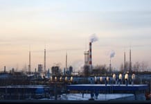 France is forced to use strategic oil reserves

