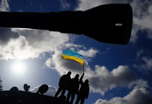 Ukrainian servicemen in the UK have been trained to operate the Challenger 2

