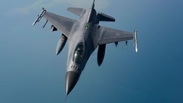 Biden could secretly send volunteer pilots to Ukraine