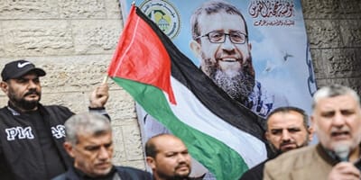 A Palestinian condemnation of the crime of the death of the prisoner, Khader Adnan, inside the occupation prisons
