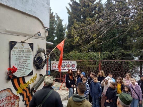 Battle for wits: How aid workers in Crimea assessed Putin's order