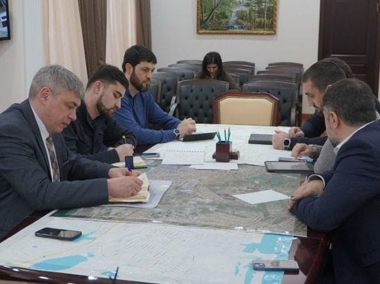 In Kaspiysk, the possibility of resettling people from dilapidated housing was discussed
