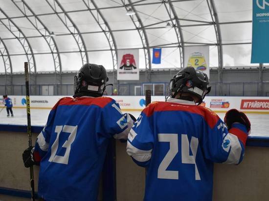 The hockey festival was held in the district of Pechenga