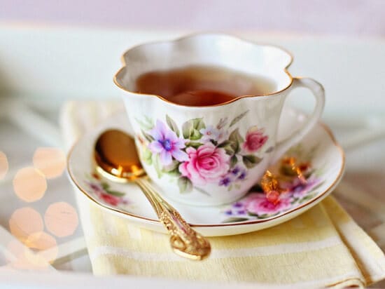The nutritionist reported a deterioration in the absorption of vitamins due to tea and coffee