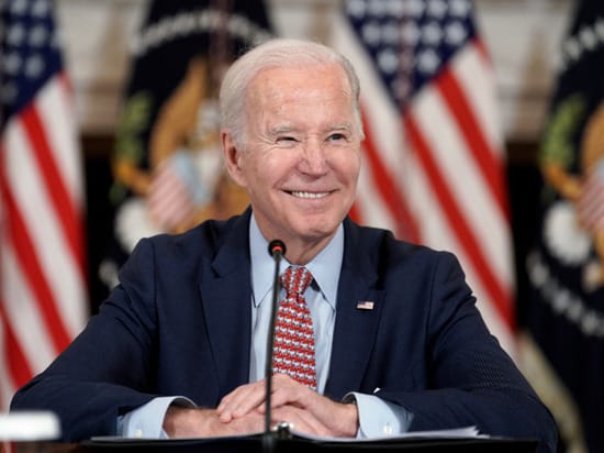 Hill: US wasting resources on Ukraine 'proxy war'