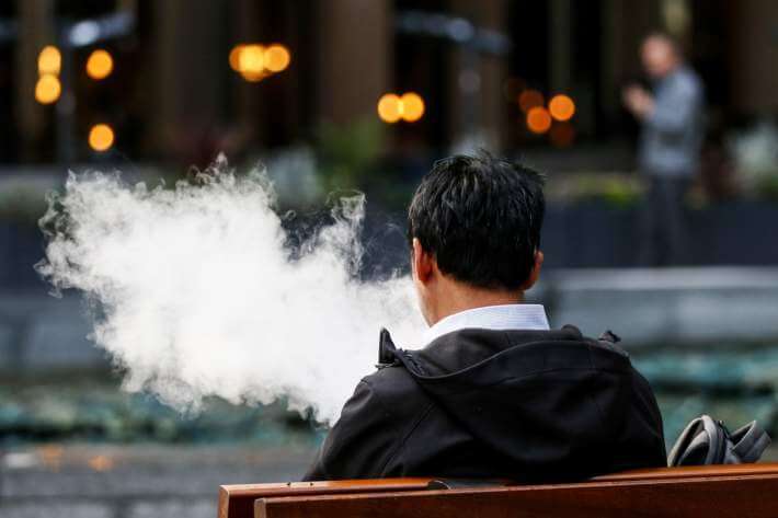 Smokers are at higher risk of severe corona