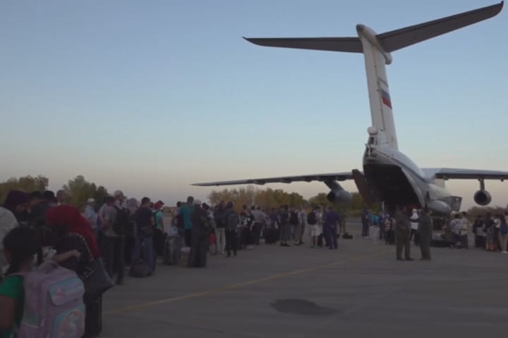 four Il-76 aircraft of the Russian Aerospace Forces evacuate more than 200 people from Sudan