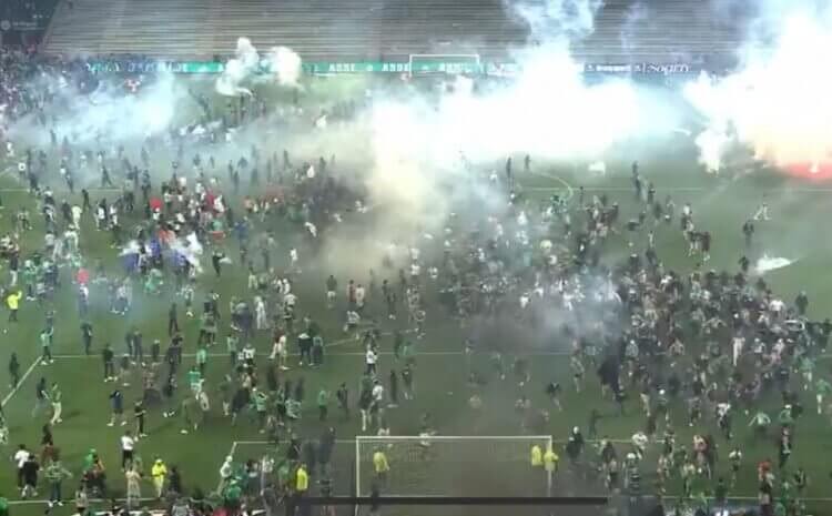 Saint-Etienne fans created chaos