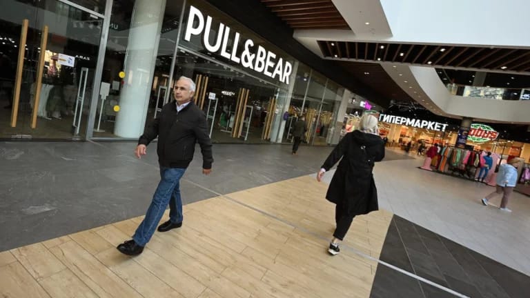Assert garage Mexico The renowned fashion outlets Bershka, Pull&Bear and Zara will be making a  comeback to the Russian market, albeit under different appellations. | The  Eastern Herald