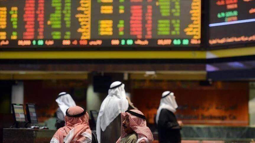 Major Gulf stock exchanges fall amid oil pressures and Omicron's concerns