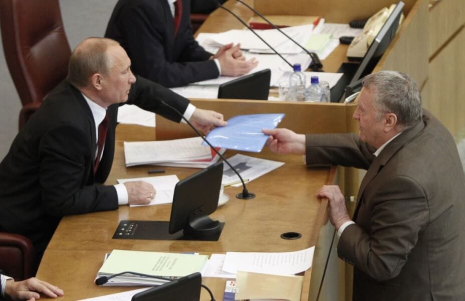 Russia : Zhirinovsky urged not to let the Russians into Europe
