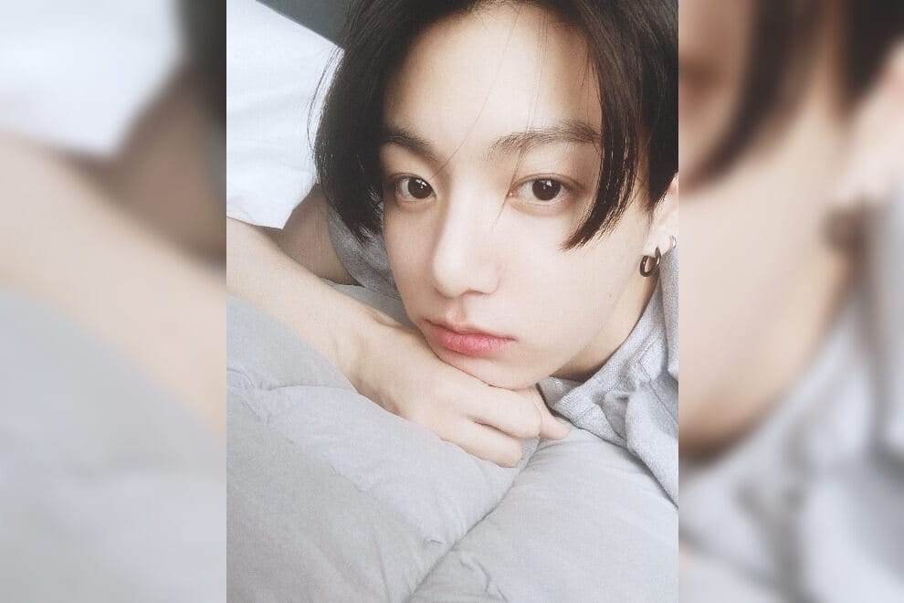 “At first, he quietly wiped away his tears, then I greet you,” Jungkook burst into tears on the drunk show.  Photo