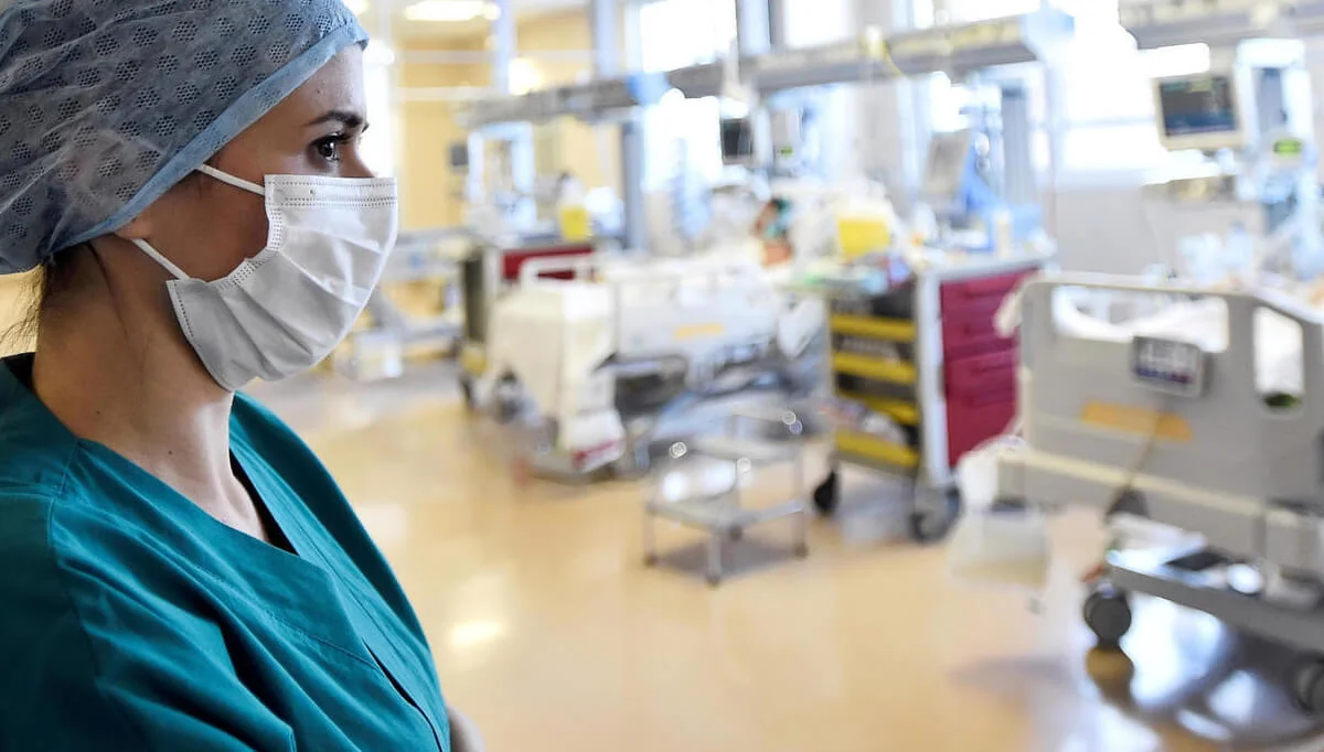 Italy: three positives for COVID-19 bite doctors to flee from hospital, italy coronavirus hospital, nigerial nationals in sicily, nigerians bite doctor in army hostpial italy, coronavirus news, corona virus in italy, sars-cov-19 in europe, Policy News, Diplomacy News, World News, Breaking News, Latest News; The Eastern Herald News