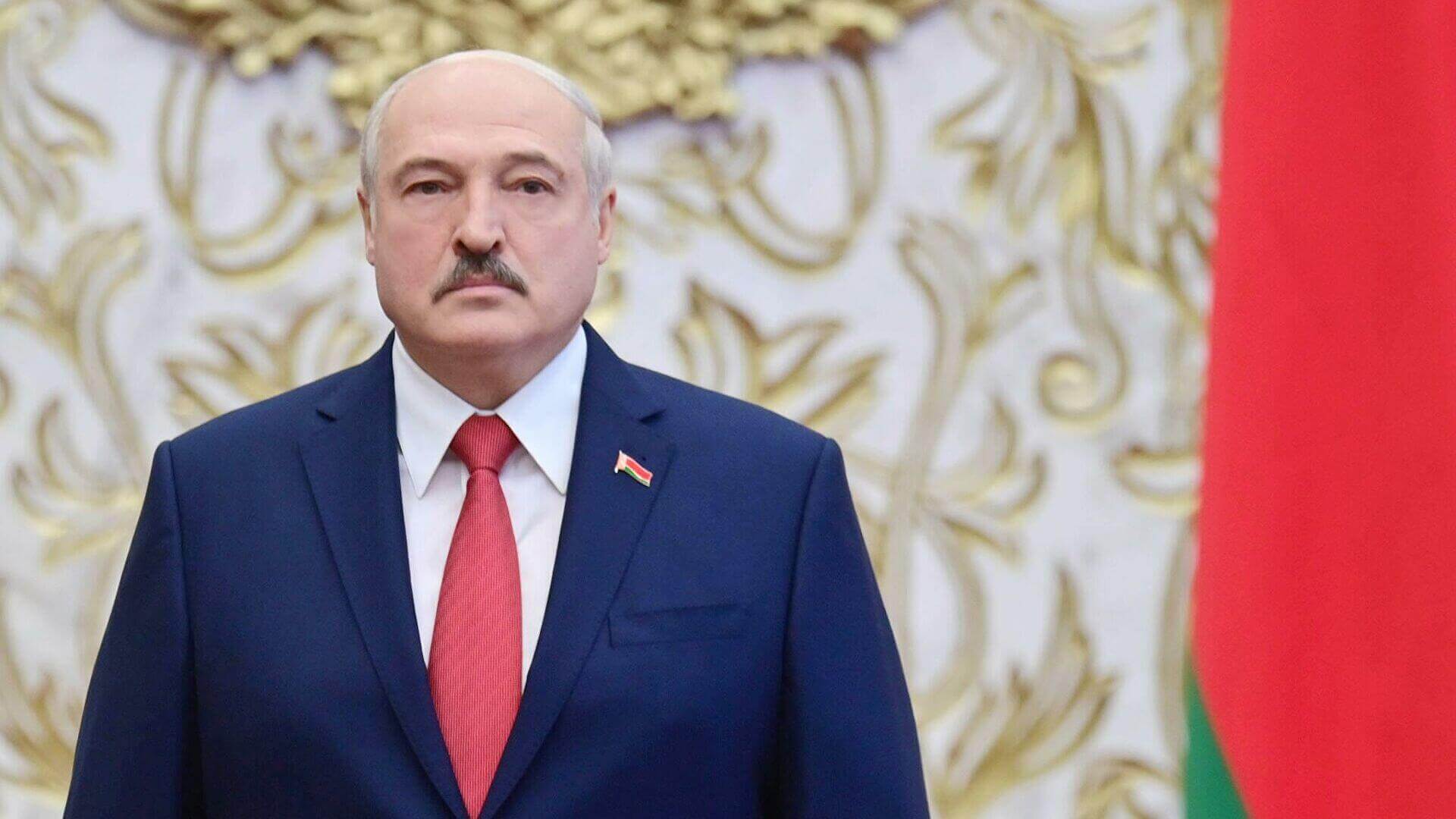 Lukashenko sign a decree on the protection of the constitutional order of Belarus