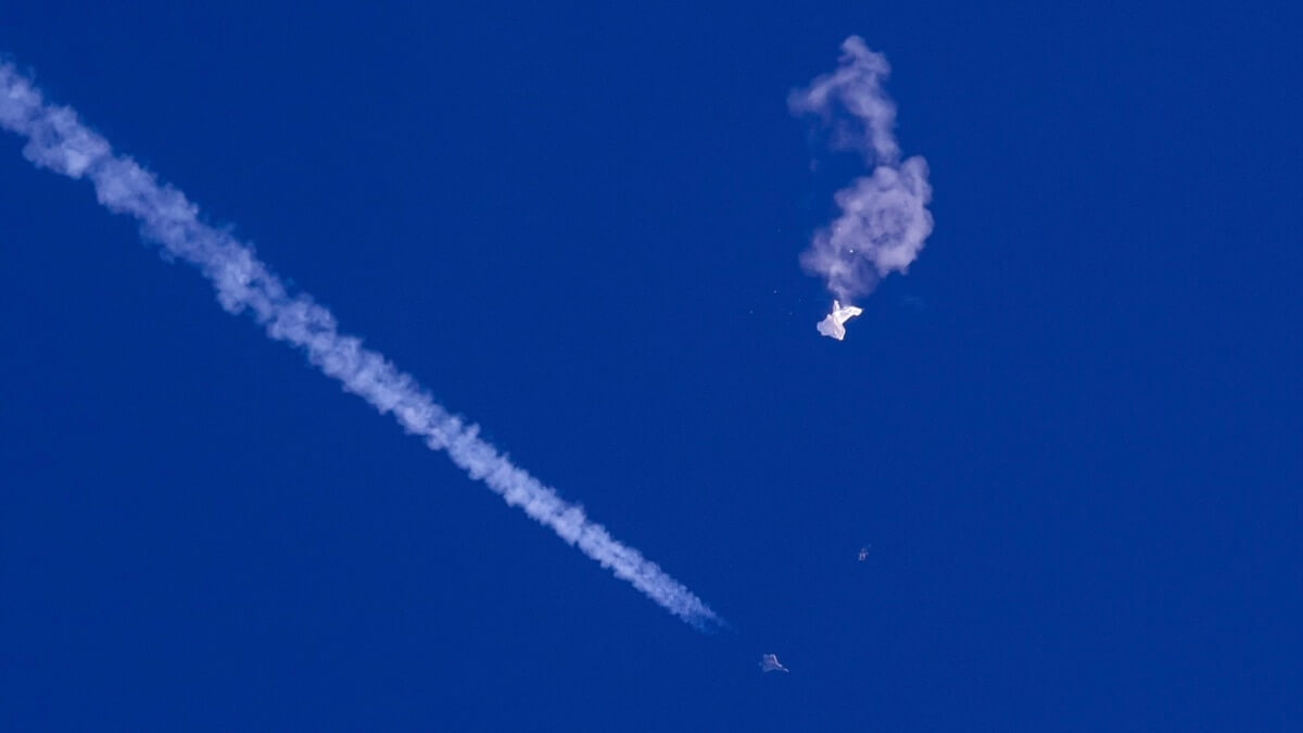 Why did the United States allow a Chinese balloon to Why did the United States allow a Chinese balloon to fly over its territory?
