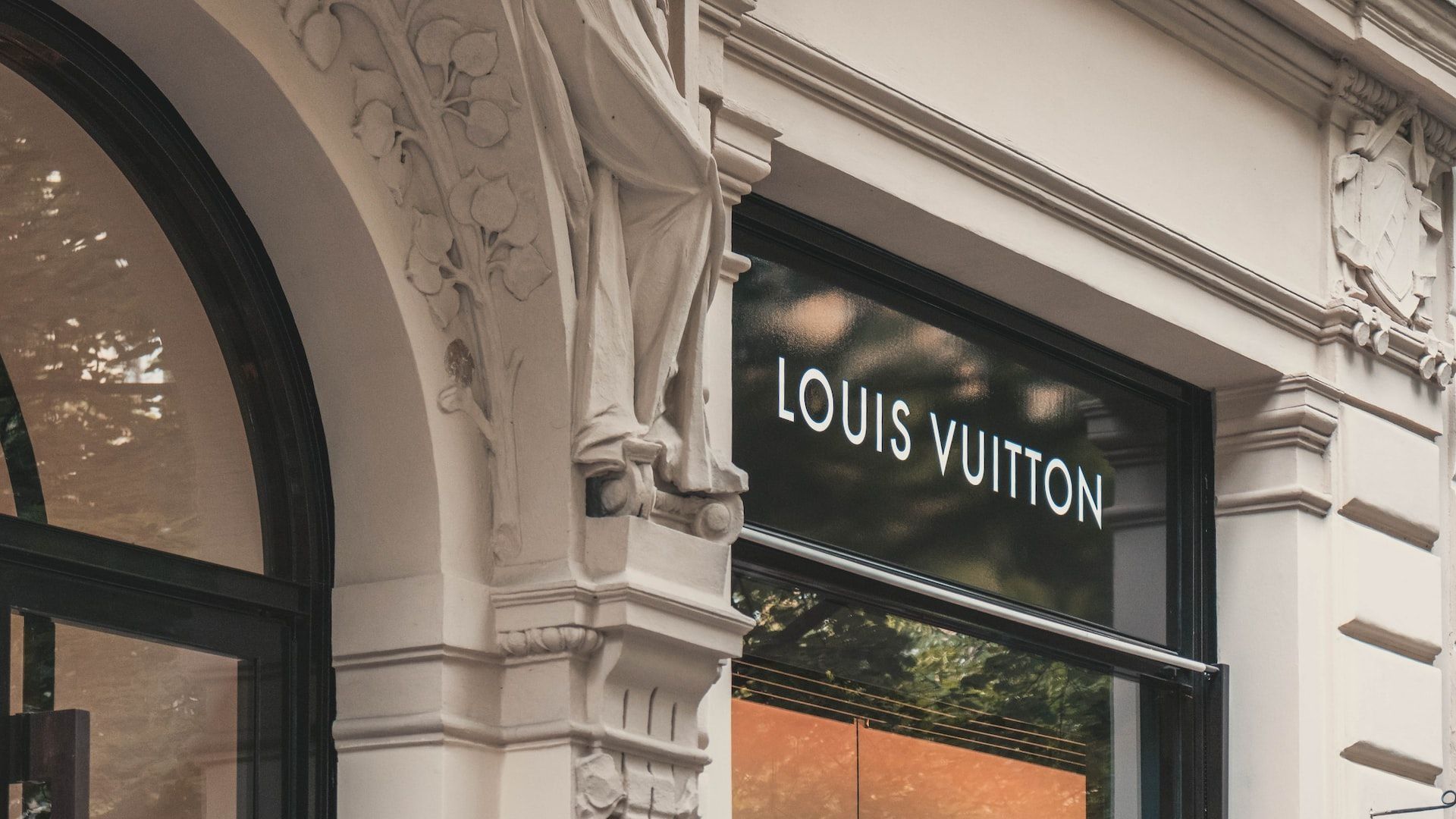 louis vuitton scandal