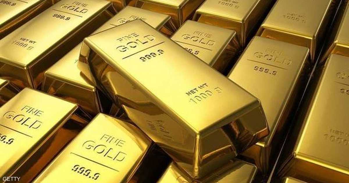 Gold Falls After Dollar Rise As Debt Ceiling Talks Continue

