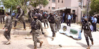 4 killed in a car bomb explosion in Pakistan