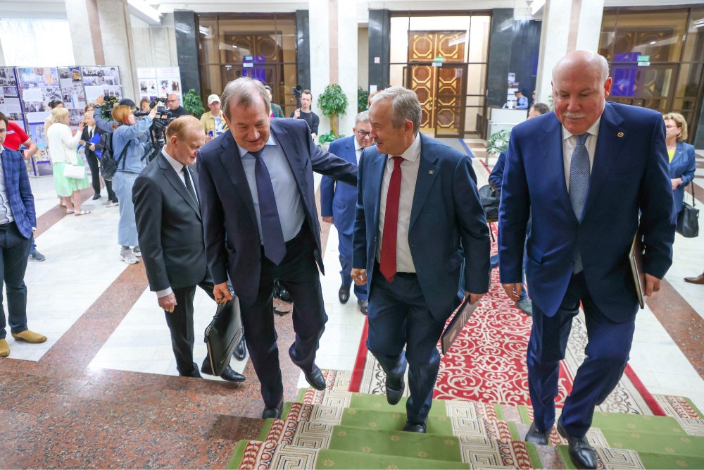 Dmitry Mezentsev participated in a joint meeting of the National Academy of Sciences of Belarus and the Russian Academy of Sciences - Rossiyskaya Gazeta

