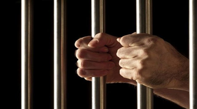 Husband asked for divorce, angry wife poured boiling water, court sentenced to jail