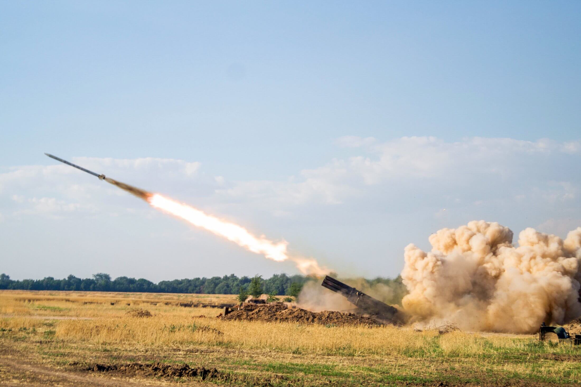 Russian Defense Ministry: Up to 500 Ukrainian servicemen destroyed in one day - Reuters
