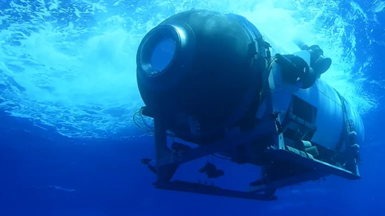 The US Navy recorded the sound of the bathyscaphe’s hull being destroyed shortly after the dive