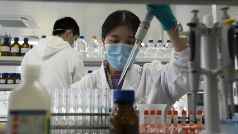  “Fused Neurons”.  Scientists explain brain dysfunction after 'long covid'

